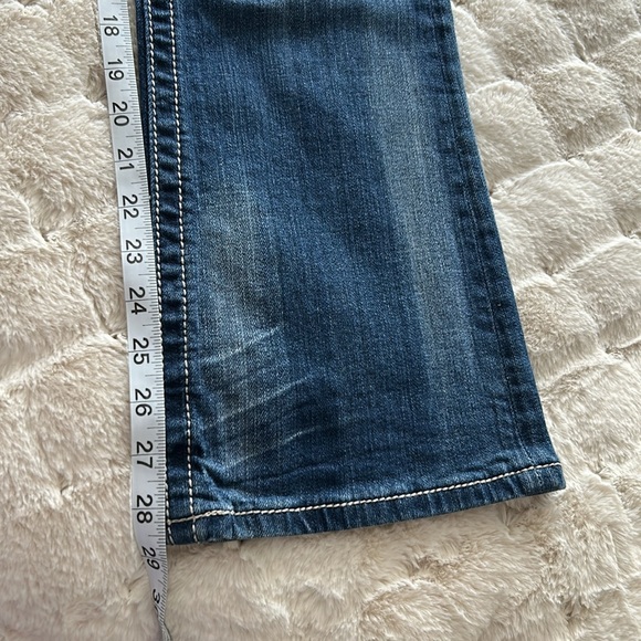 Miss Me Rhinestone Jeans - Picture 8 of 10